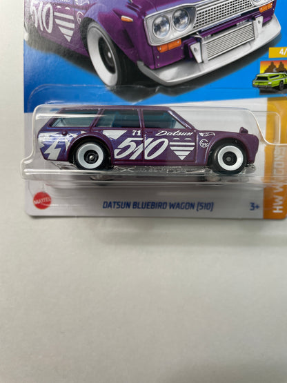 Hot Wheels 1/64 Datsun Bluebird Wagon (510) Purple - Damaged Box