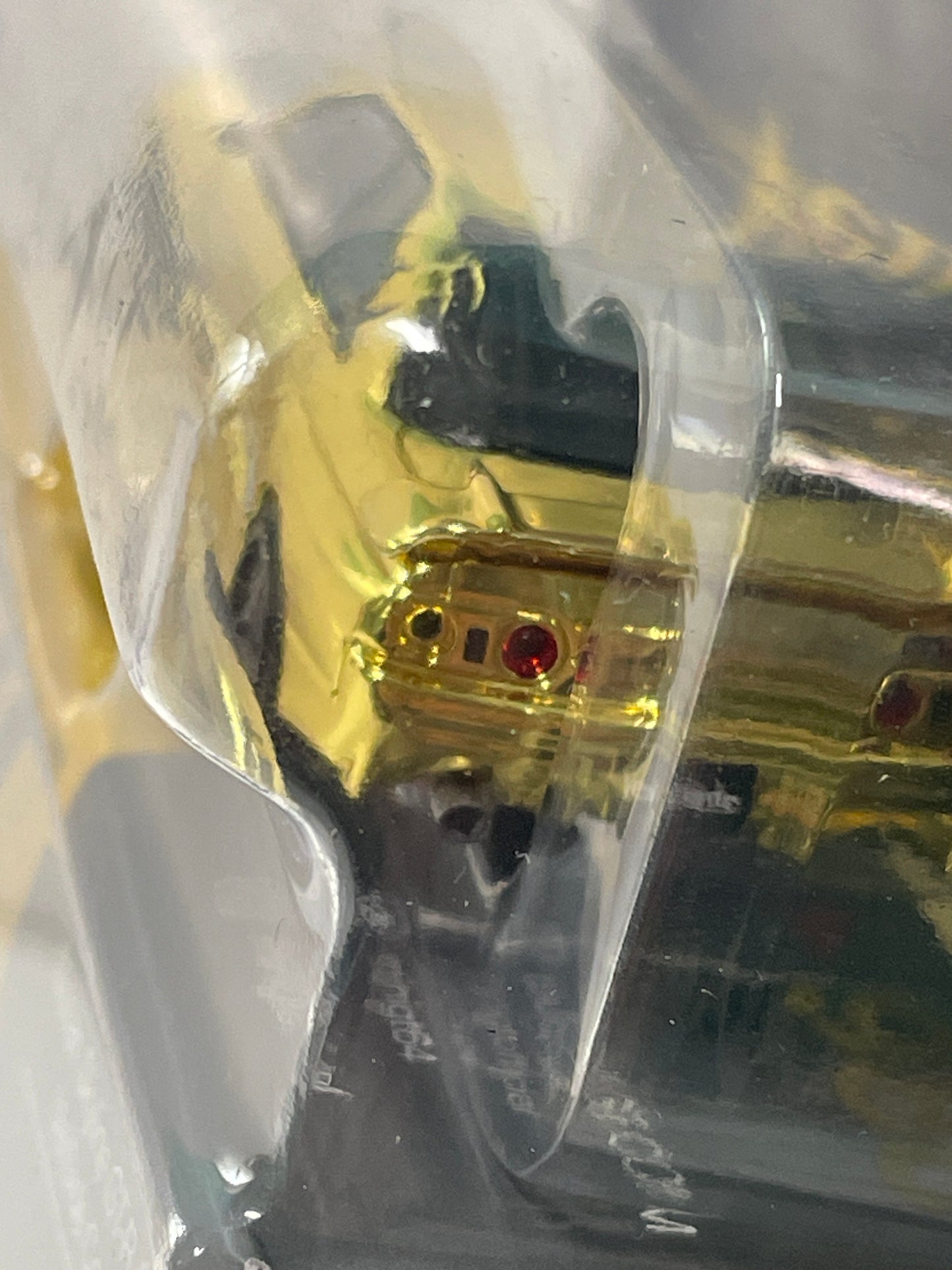 Mini GT 1/64 2026 Tokyo Auto Salon Nissan Skyline GT-R (R32) VeilSide Combat C-1 Gold Chrome & XL T-Shirt - MGT00988-BL - Damaged Car (Read description)