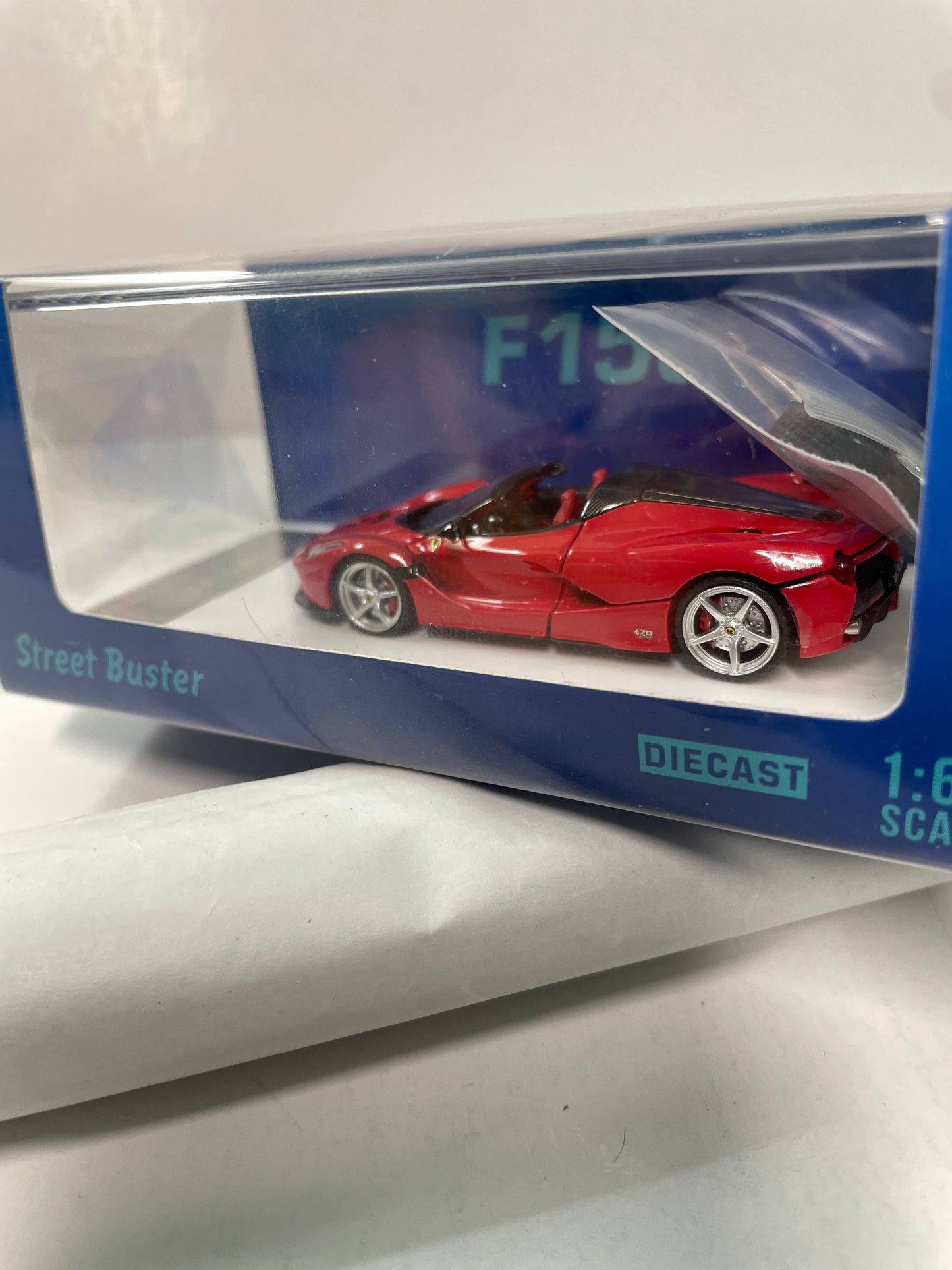 Street Buster 1/64 LaFerrari  Aperta F150 Red