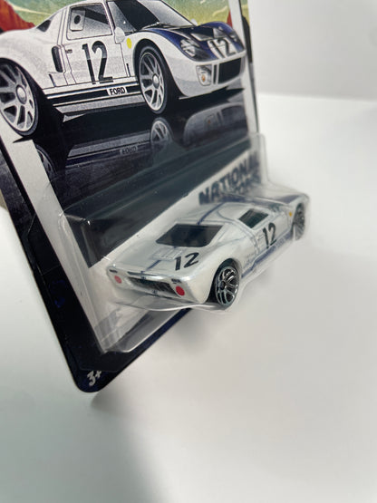 Hot Wheels 1/64 Silver Series National Icons Ford GT40 White