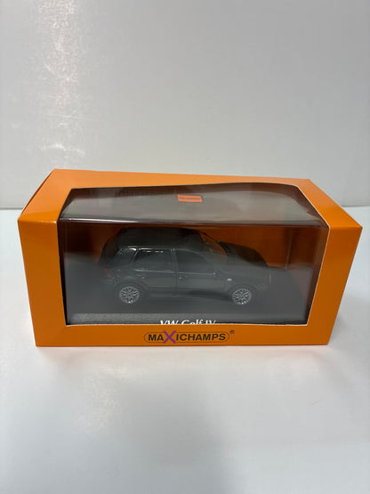 Minichamps 1/43 Volkswagen Golf IV 1999 Grey Metallic - 940 056060