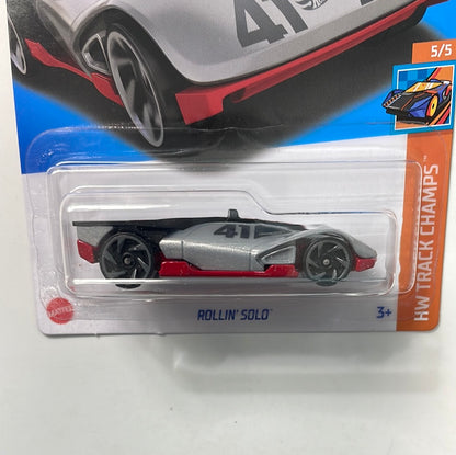 Hot Wheels 1/64 Rollin’ Solo Silver