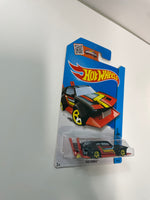 Hot Wheels 1/64 Mad Manga Black & Red