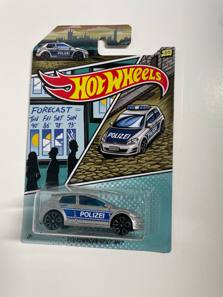 Hot Wheels 1/64 Volkswagen Golf MK7 Polizei Silver & Blue - Damaged Card