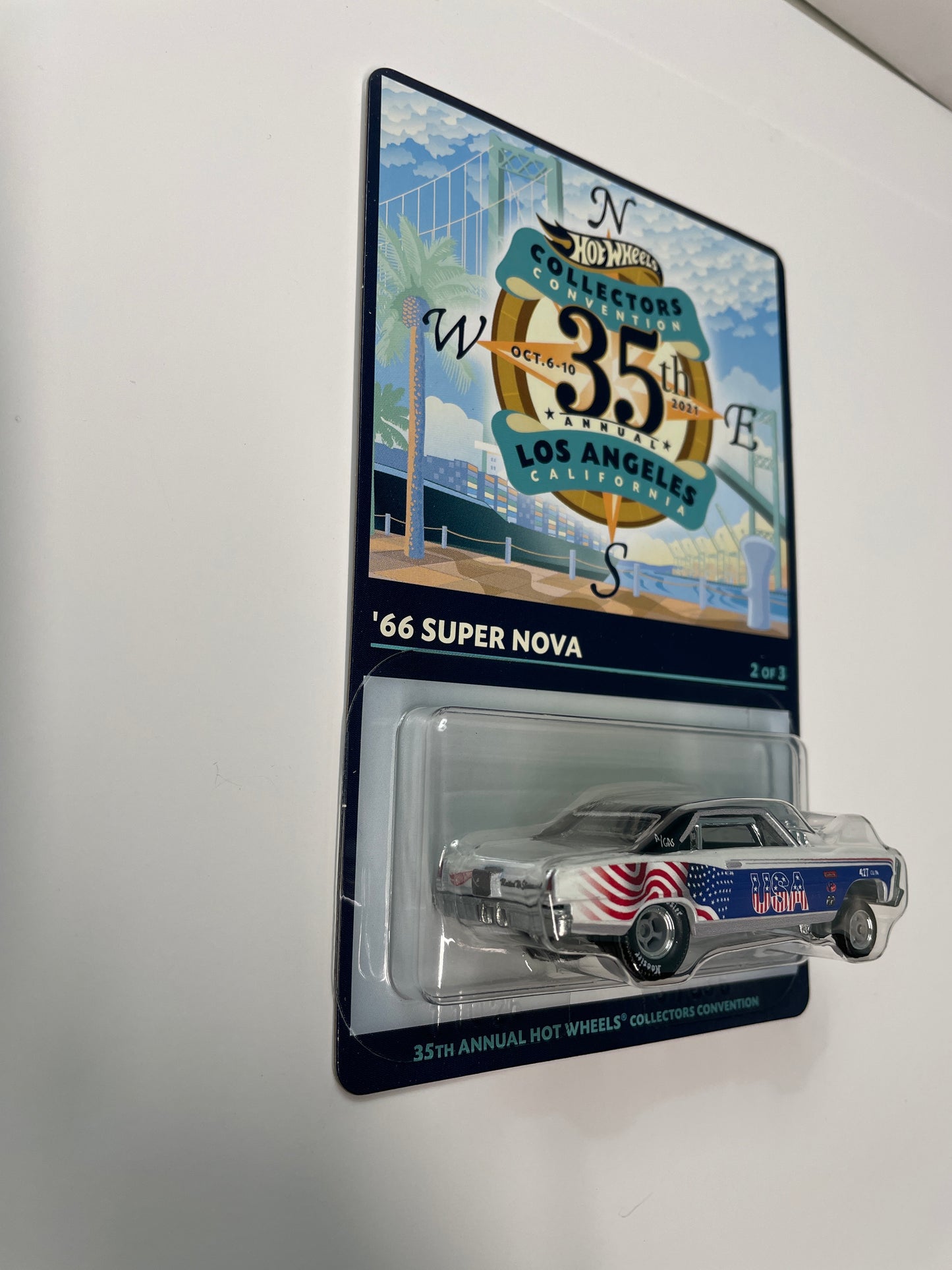 Hot Wheels 1/64 35th Annual Collectors Convention Los Angeles ‘66 Chevy Super Nova White
