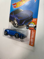 Hot Wheels 1/64 Lamborghini Urus Blue - Damaged Card