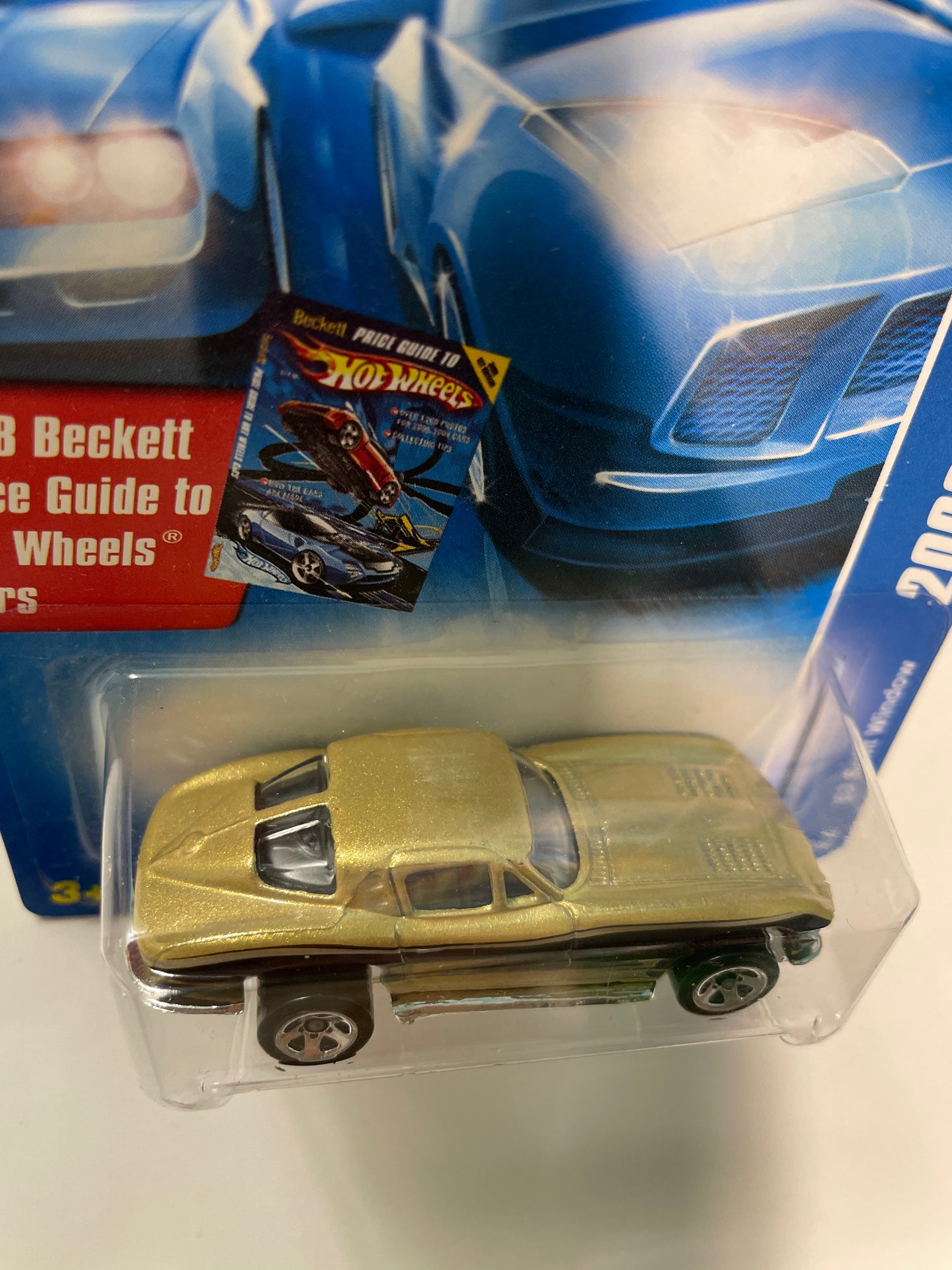 Hot Wheels 1/64 ‘63 Split Window Gold