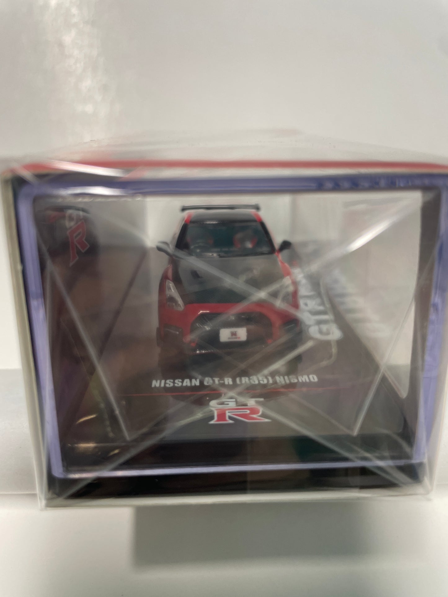 Inno64 1/64 Nissan GT-R (R35) Nismo Red