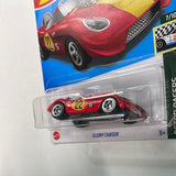 Hot Wheels 1/64 Glory Chaser #22 Red - Damaged Card