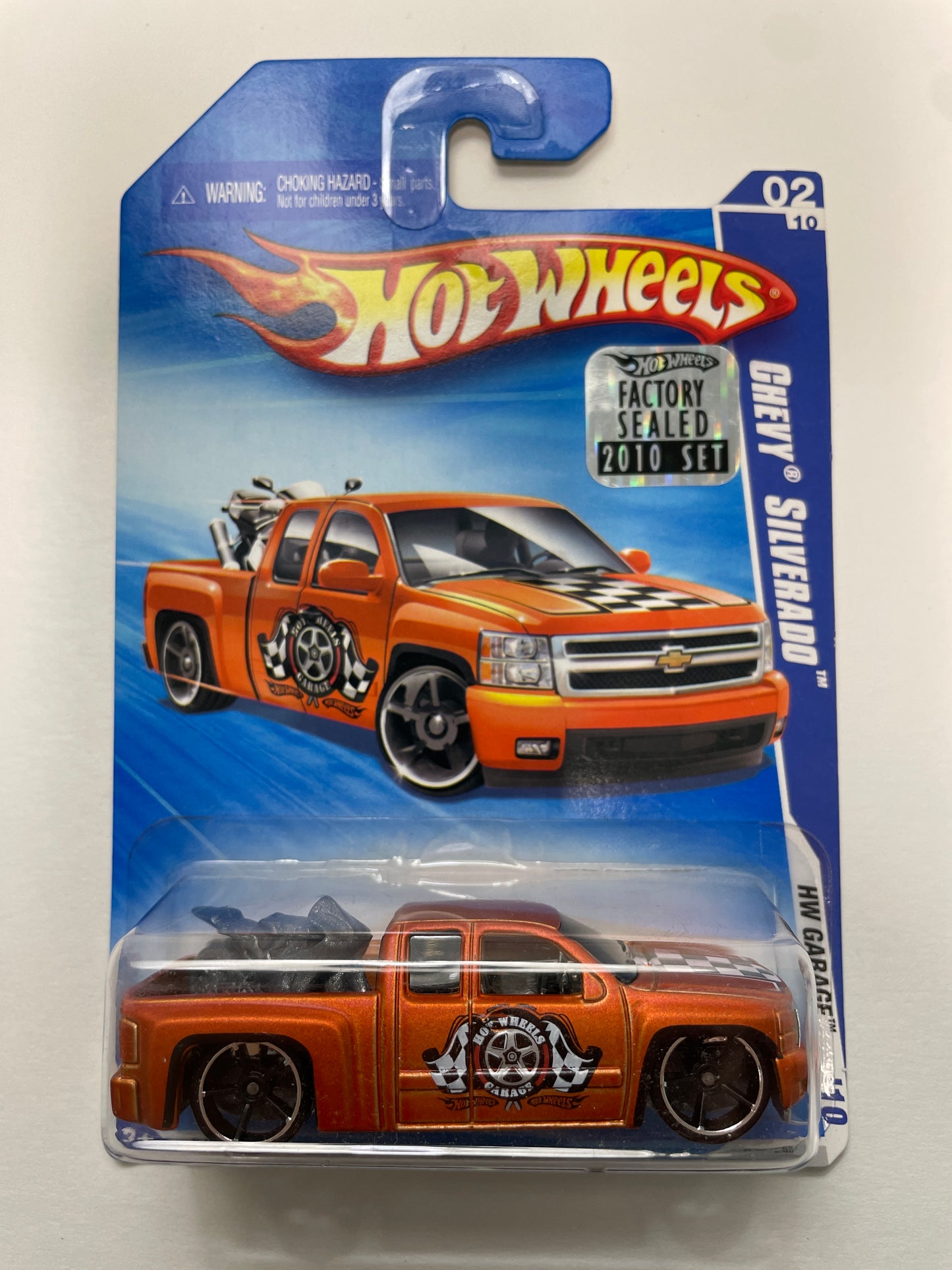 Hot Wheels 1/64 Chevy Silverado Orange - Damaged Box