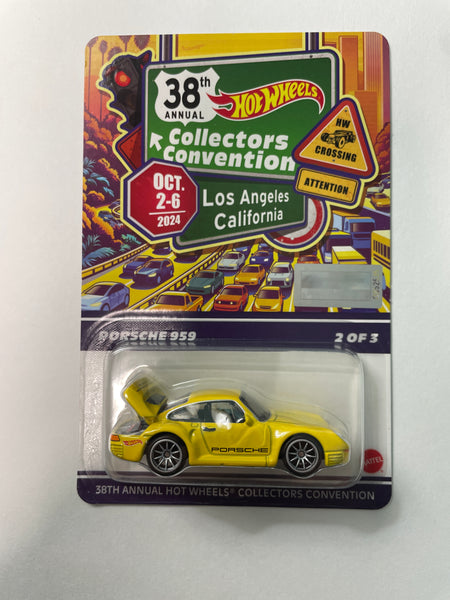 Hot Wheels 1/64 38th Annual Collectors Convention Los Angeles Porsche 959 Yellow