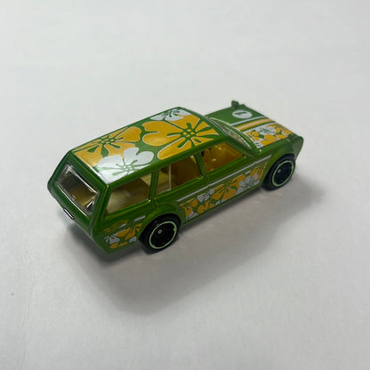 *Loose* Hot Wheels 1/64 Mystery Models Datsun 510 Wagon Green