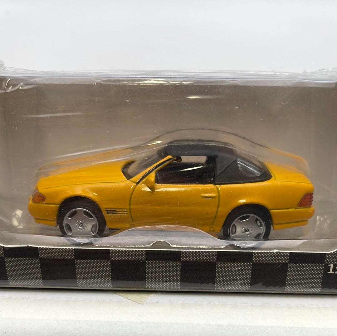 DCT 1/64 Mercedes SL500 (R129) Yellow