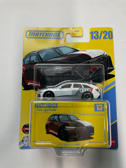 Matchbox Collectors 1/64 2023 Audi RS 6 Avant White - JTC66 - Damaged Box