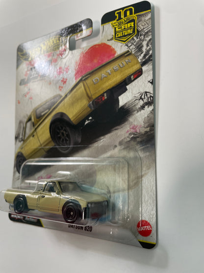 Hot Wheels 1/64 Car Culture Japan Historics 5 Datsun 620 Beige - JKF12