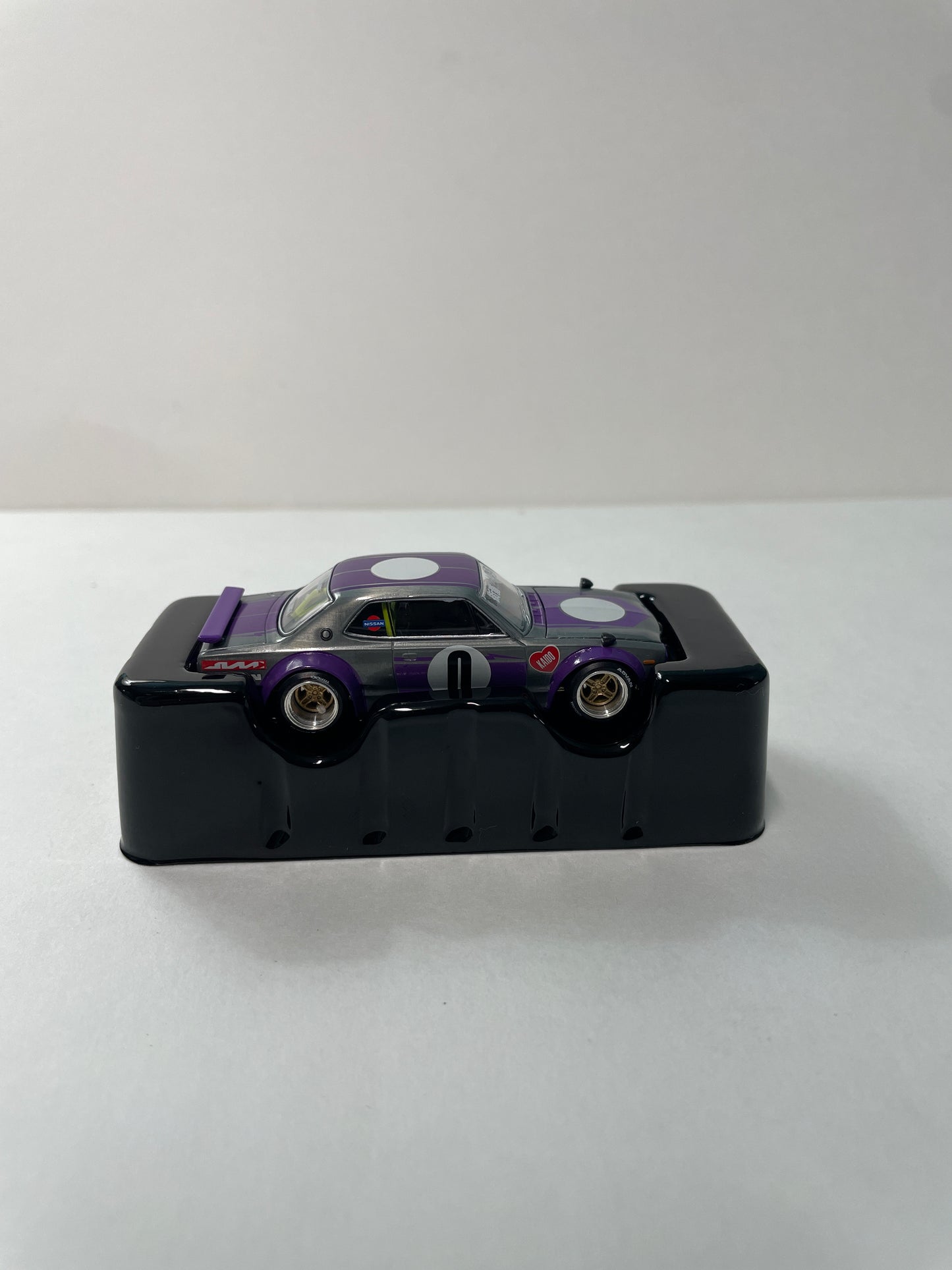 *Chase* Mini GT x Kaido House 1/64 Nissan Skyline 2000GT-R (KPGC10) Kaido Works V1 Silver