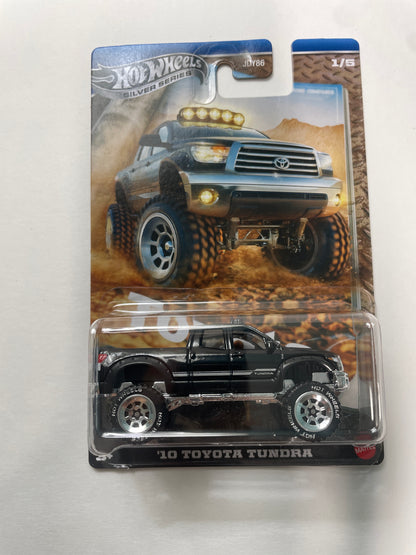 Hot Wheels 1/64 Toyota Silver Series '10 Toyota Tundra Black - JCB71