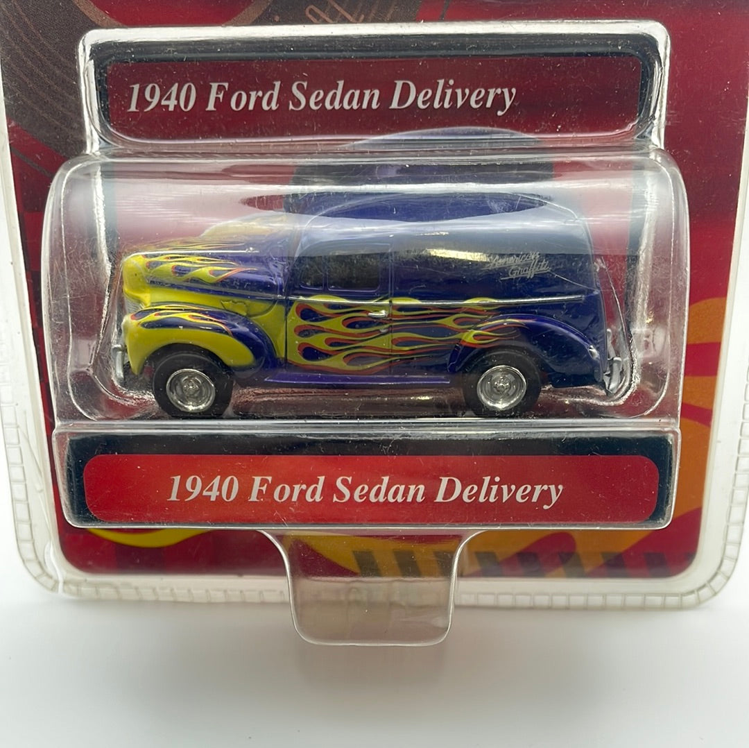 Motor Max 1/64 American Graffiti 1940 Ford Sedan Delivery Blue & Yellow - Damaged Card