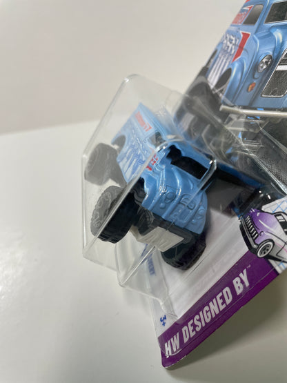 Hot Wheels 1/64 Monster Dairy Delivery Blue