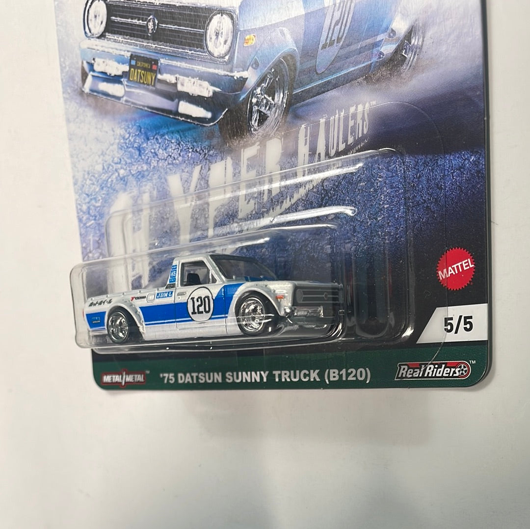 Hot Wheels 1/64 Car Culture Hyper Haulers ‘75 Datsun Sunny Truck (B120) White & Blue