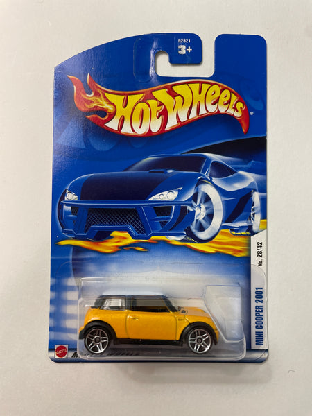 Hot Wheels 1/64 Mini Cooper 2001 “PR5 Wheels” Yellow