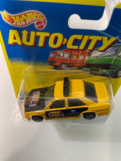 Hot Wheels 1/64 Auto City Mercedes 2.6 Taxi Yellow - Damaged Box