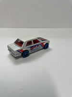 *Loose* Hot Wheels 1/64 Datsun Bluebird 510 White & Red