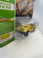 Johnny Lightning 1/64 Classic Gold Collection Jeep CJ-5 Sunshine Yellow