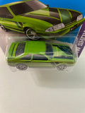 Hot Wheels 1/64 ‘92 Ford Mustang Short Card Green