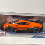 1/18 Maisto Bugatti Divo Orange & Black
