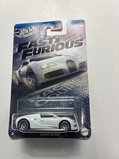 Hot Wheels 1/64 Silver Series Fast and Furious Racing Course Bugatti Veyron White JBY43 - Damaged Box