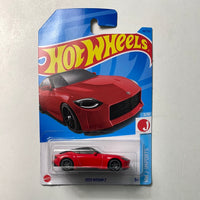 Hot Wheels 1/64 2023 Nissan Z Red