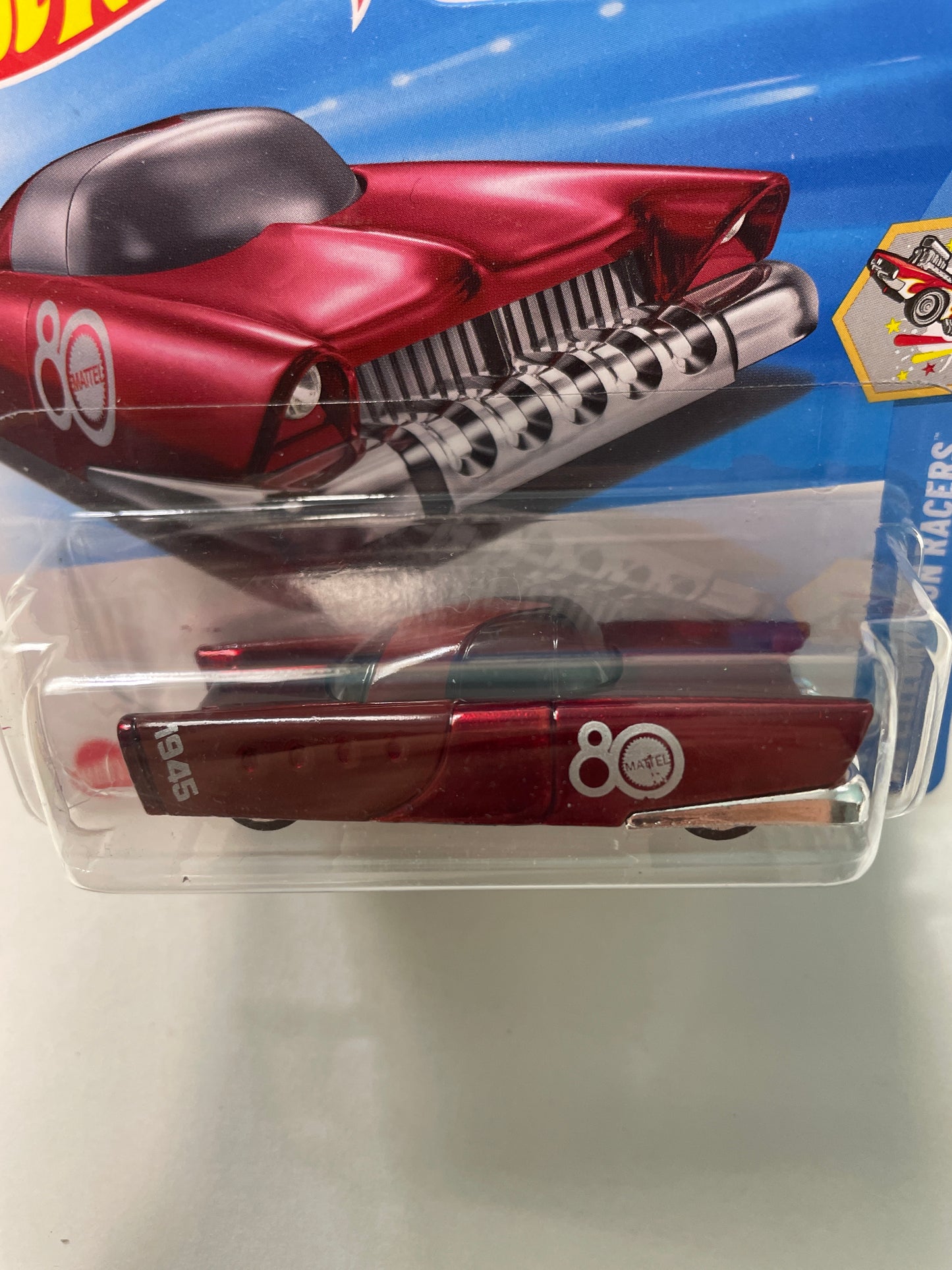 Hot Wheels 1/64 Mattel Dream Mobile Short Card Red - Damaged Box