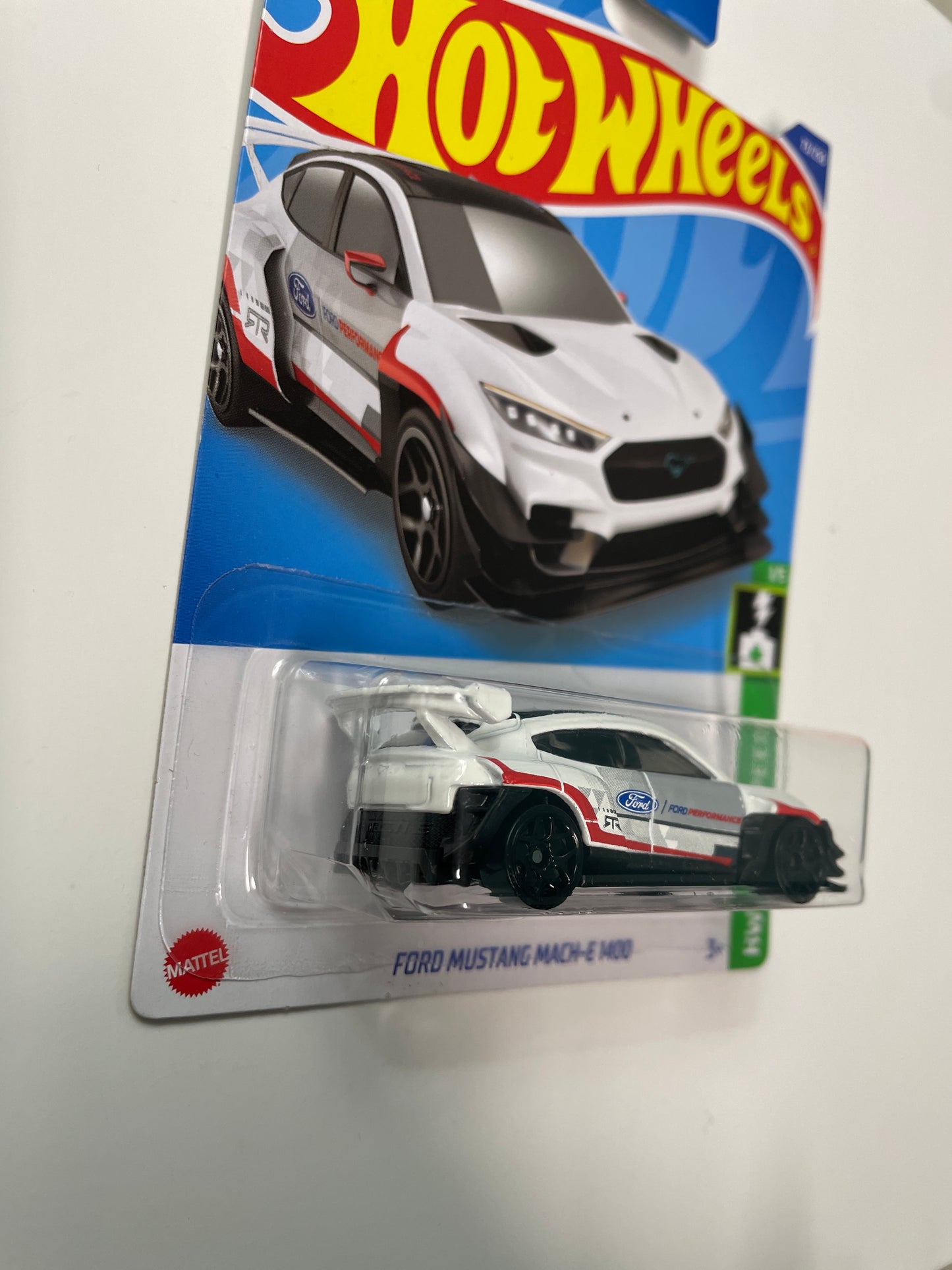 Hot Wheels 1/64 Ford Mustang Mach-E 1400 White
