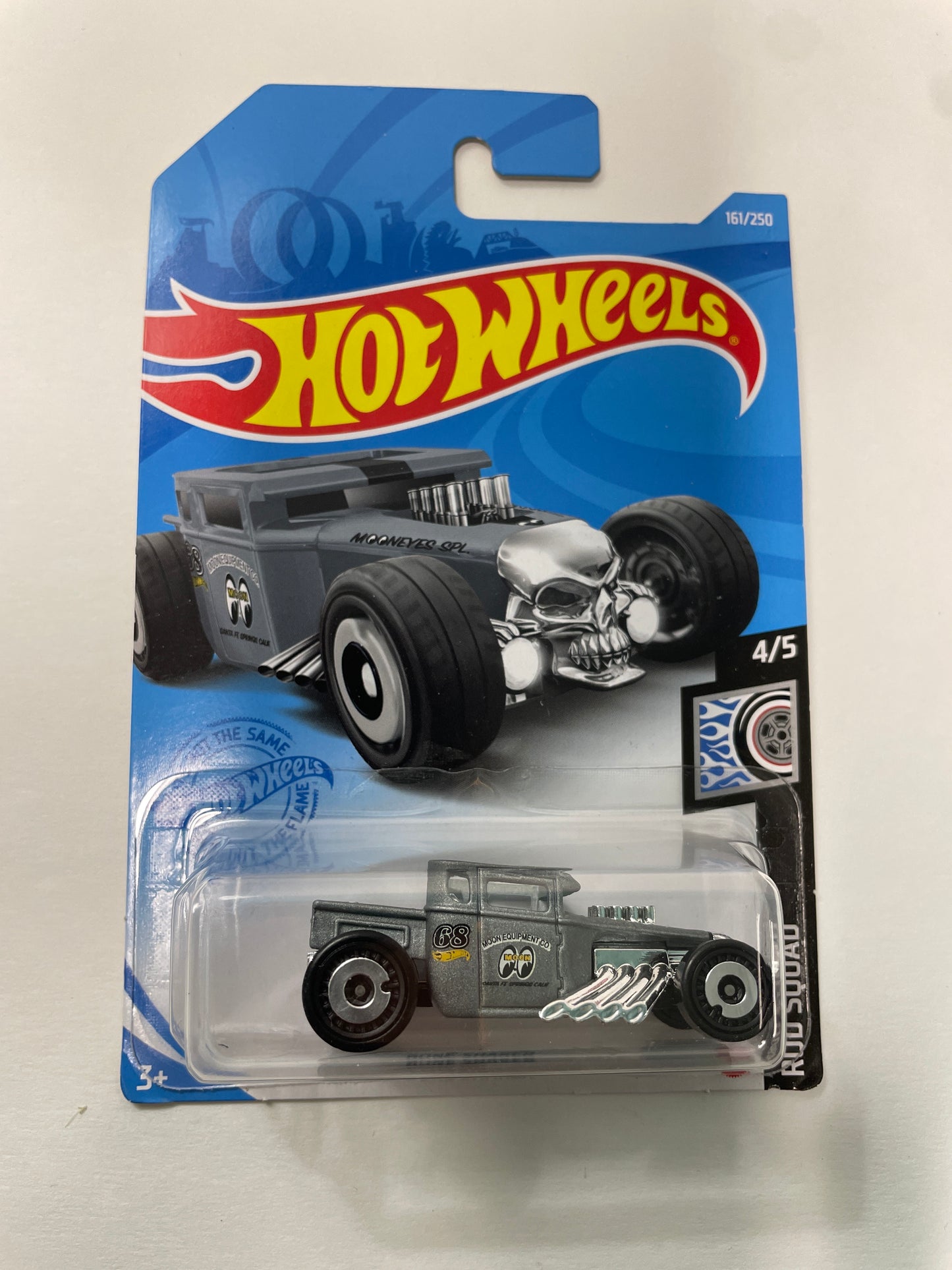 Hot Wheels 1/64 Bone Shaker Mooneyes Grey - Damaged Box
