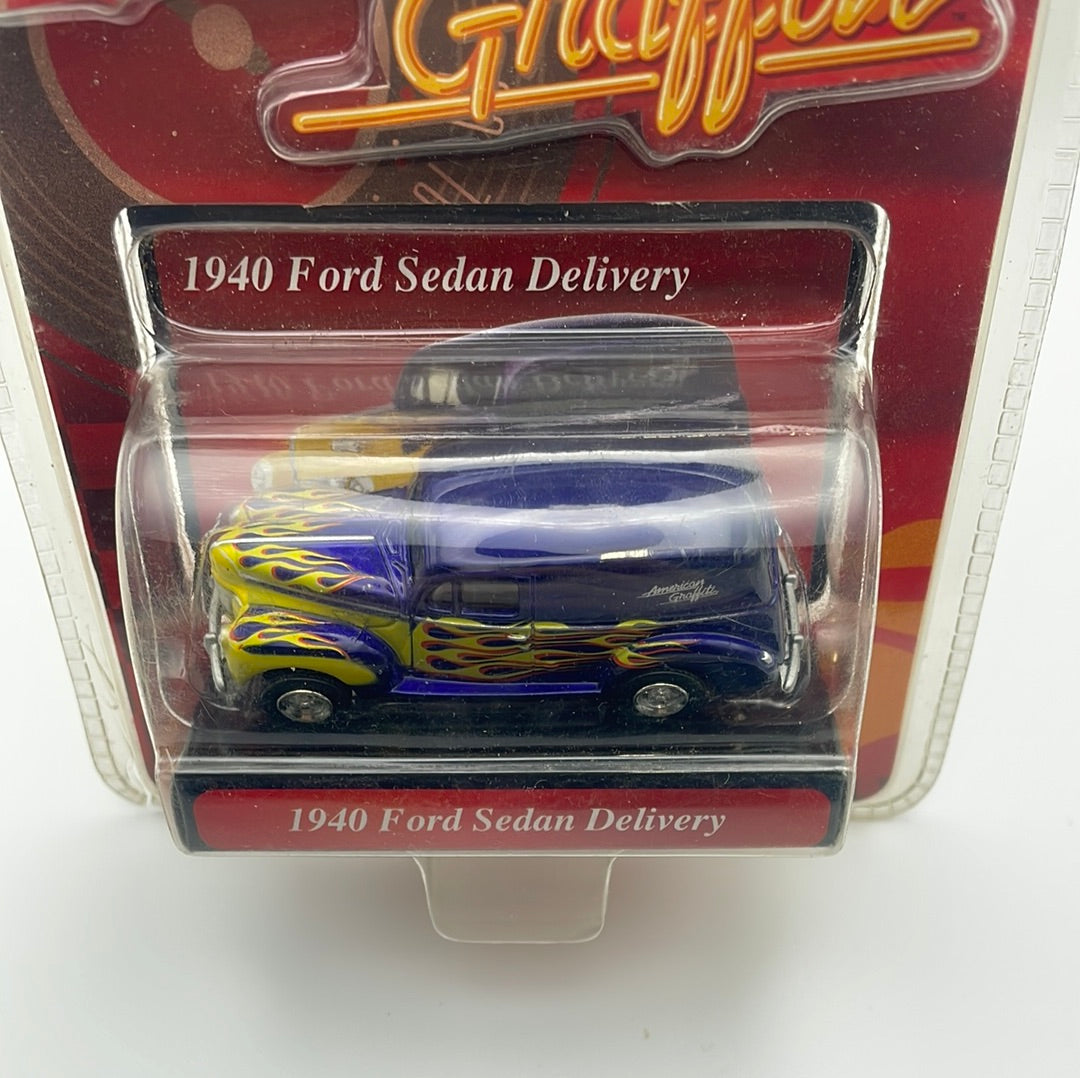 Motor Max 1/64 American Graffiti 1940 Ford Sedan Delivery Blue & Yellow - Damaged Card