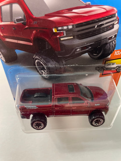 Hot Wheels 1/64 ‘19 Chevy Silverado Trail Boss LT Red