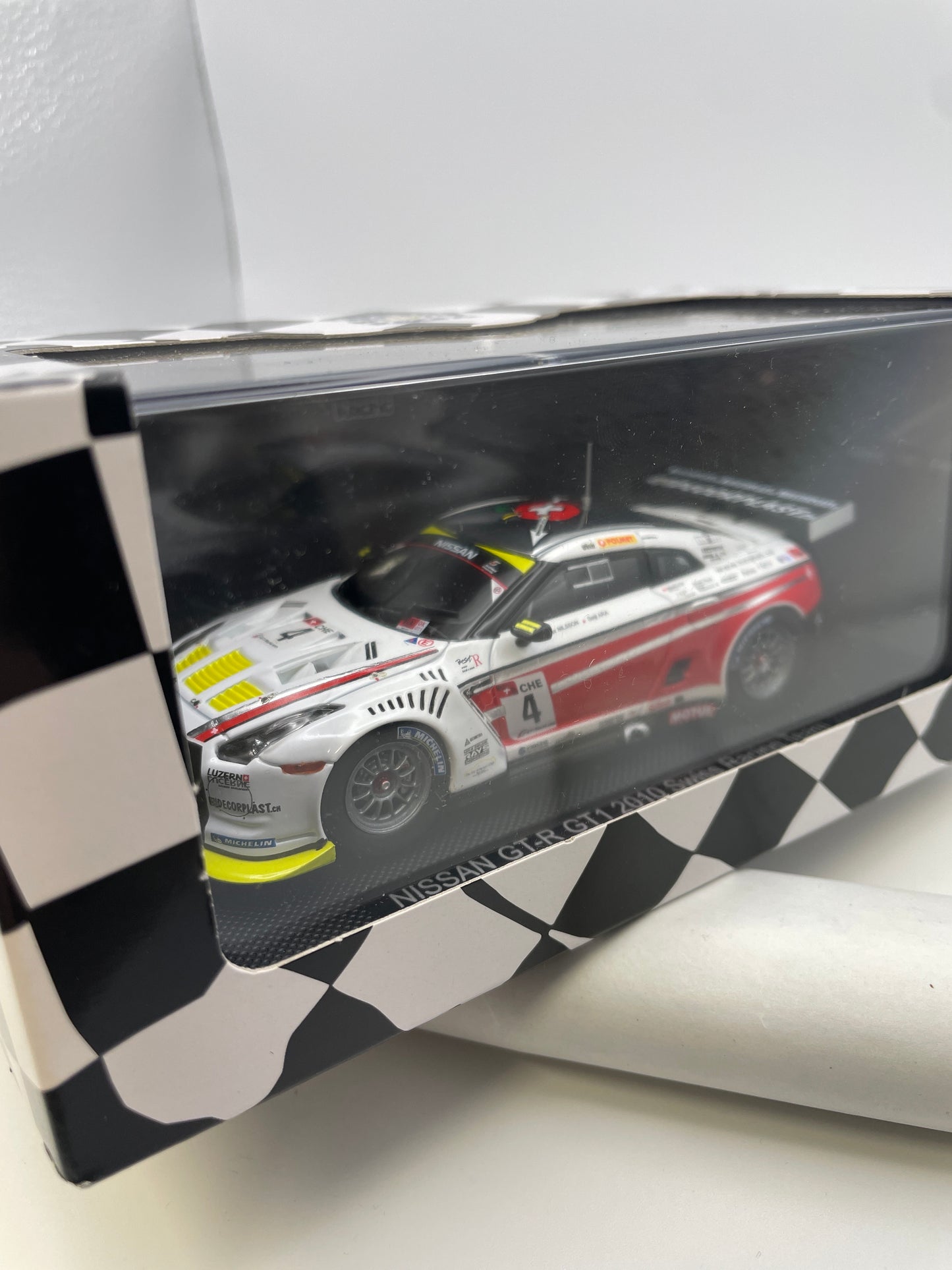 Ebbro 1/43 Nissan GT-R GT1 2010 Swiss Racing Team n4 White & Yellow