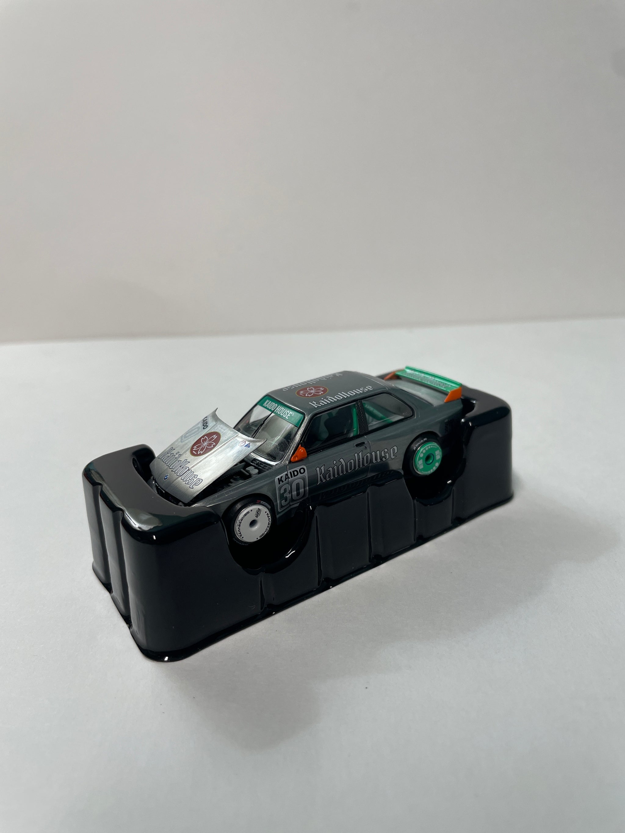 限定MINIGT KAIDO★HOUSE BMW (M3) 152 チェイス Mini GT x Kaido House 1/64 BMW M3 Kaidohaus V1 Orange