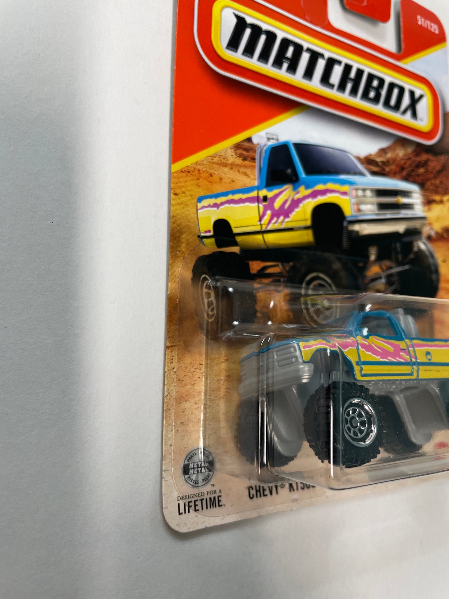 Matchbox 1/64 Chevy K1500 Pickup/ Camionnette Blue
