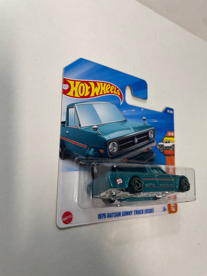 Hot Wheels 1/64 1975 Datsun Sunny Truck (B120) Short Card Blue