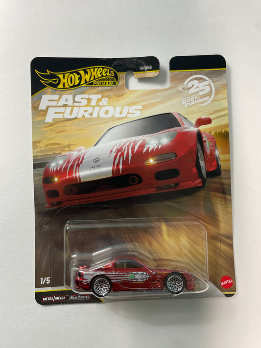 Hot Wheels 1/64 Fast & Furious Mix P 1995 Mazda RX-7 Red - JHW71 - Damaged Box