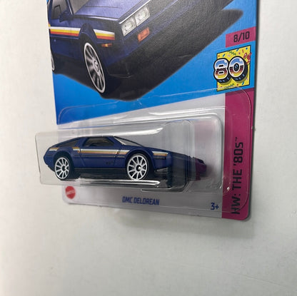 Hot Wheels 1/64 DMC Delorean Blue