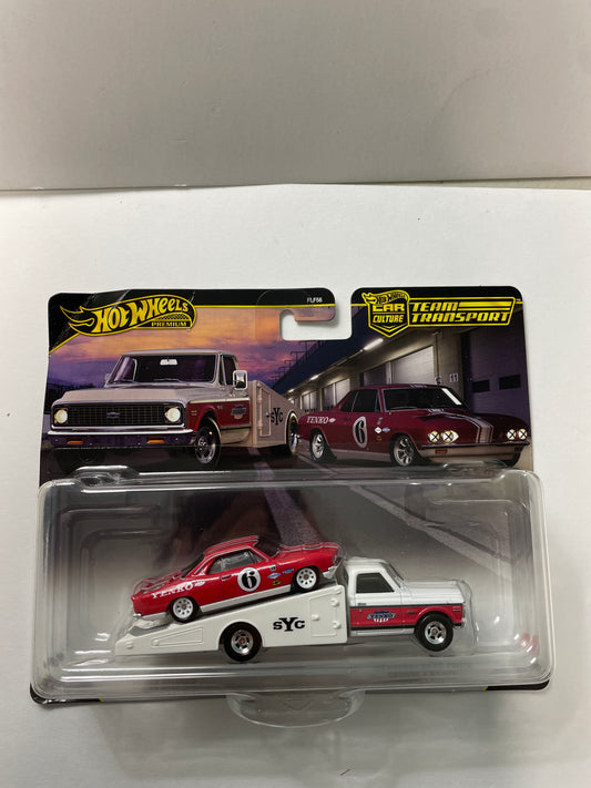 Hot Wheels 1/64 Car Culture Team Transport '66 Chevrolet Corvair Yenko Stinger & '72 Chevy Ramp Truck Camion a Rampe Red & White - JHX91  - Damaged Box