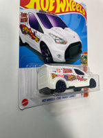 Hot Wheels 1/64 Treasure Hunt Ford Transit Connect White