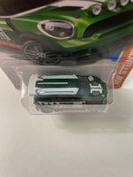 Hot Wheels 1/64 ‘12 Mini Countryman Rally Green - Damaged Card