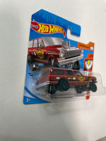 Hot Wheels 1/64 ‘64 Nova Wagon Gasser Short Card Red