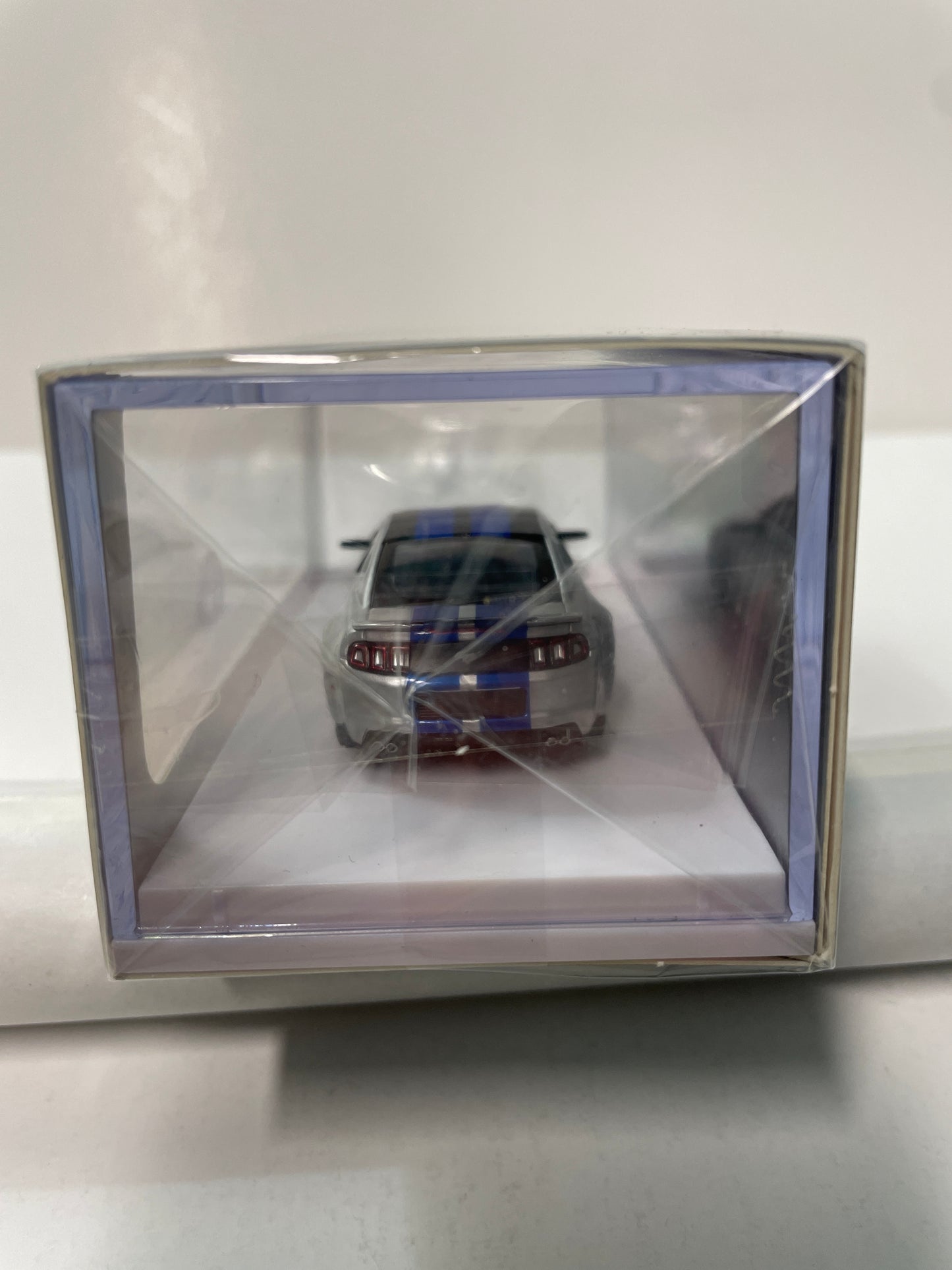 DCM 1/64 Ford Mustang GT 2014 Silver & Blue