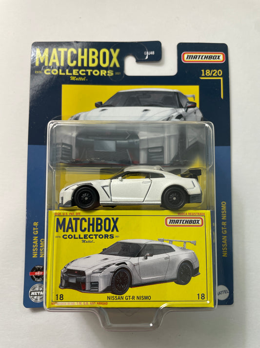 Matchbox Collectors 1/64 Nissan GT-R Nismo White - GRK20 - Damaged Box