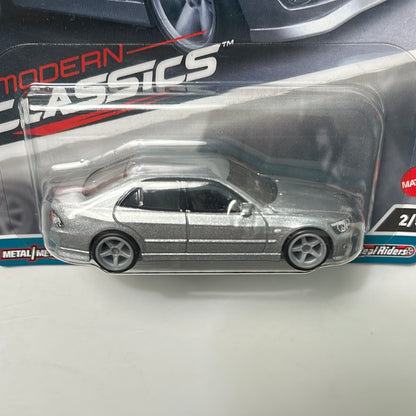 Hot Wheels 1/64 Car Culture Modern Classics 4 ‘98 Toyota Altezza Silver